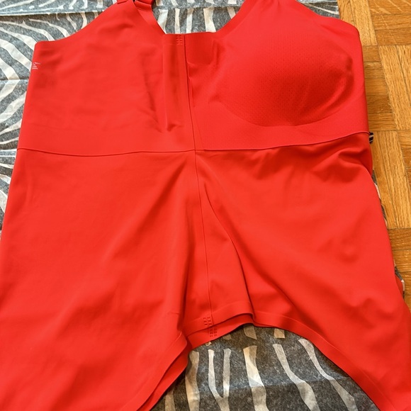 Knix - Picture 10 of 13